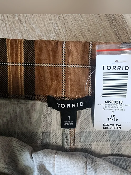 NWT Torrid Tan & Black Plaid Button-Front Mini Skirt Size 1 (1X) - Picture 4 of 8